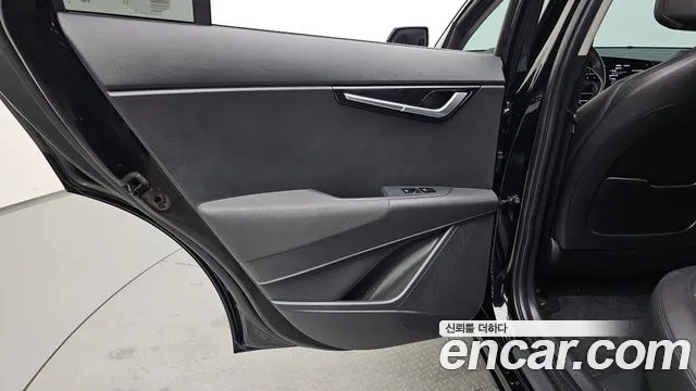 Kia Niro All Niro EV Air — Фото автомобиля 24