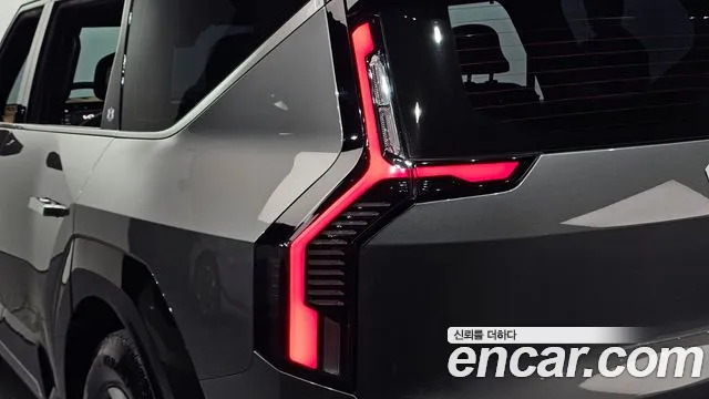 Kia EV9 — Фото автомобиля 8
