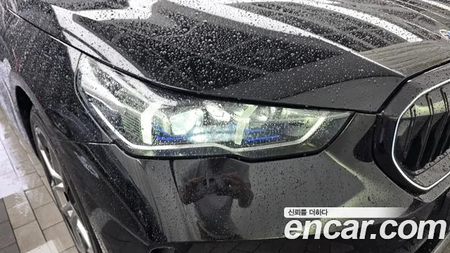 BMW 5-Series — Фото автомобиля 19