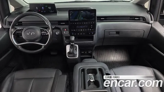 Hyundai Staria — Фото автомобиля 10