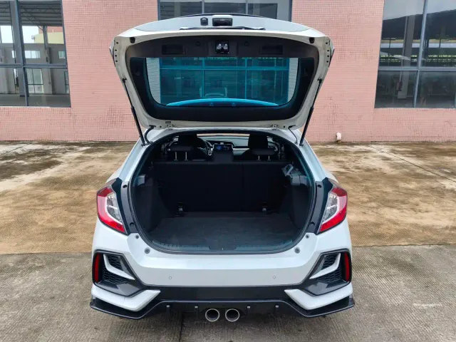 Honda Civic — Фото автомобиля 21