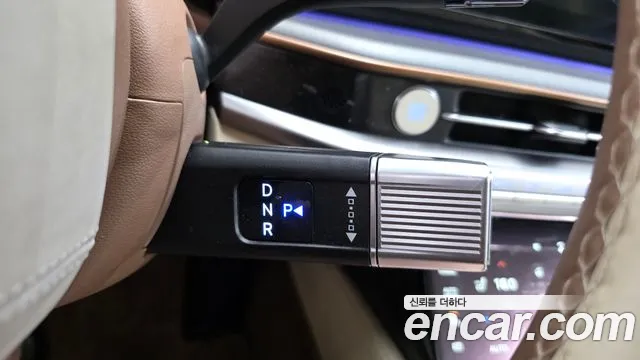Hyundai Grandeur GN7 — Фото автомобиля 9