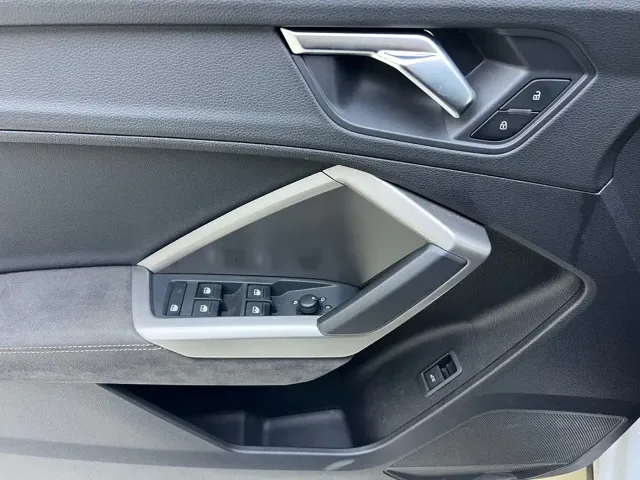 Audi Q3 — Фото автомобиля 8