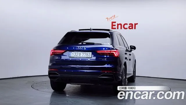 Audi Q3 40 TFSI quattro Premium — Фото автомобиля 4