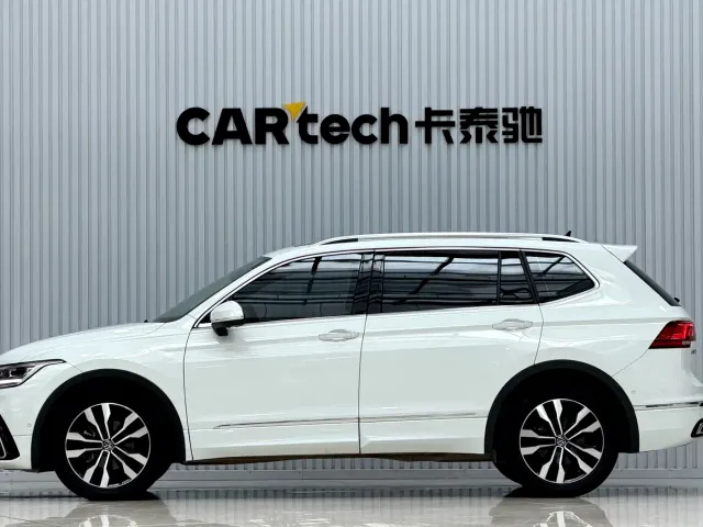 Volkswagen Tiguan L — Фото автомобиля 2