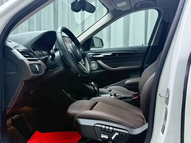 BMW X1 — Фото автомобиля 16
