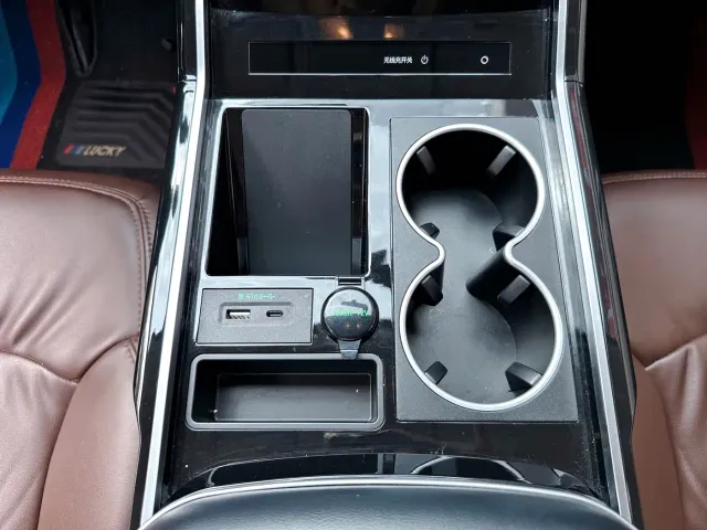 Honda Odyssey — Фото автомобиля 16