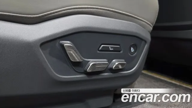 Kia EV9 — Фото автомобиля 27