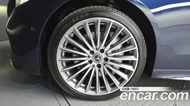 Mercedes-Benz C-Class W206 — Фото автомобиля 5