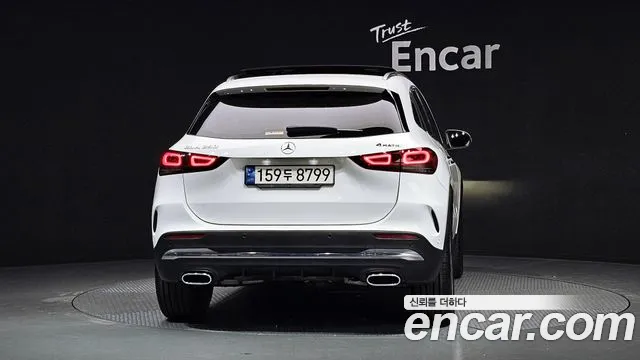 Mercedes-Benz GLA-Class — Фото автомобиля 4