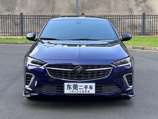 Buick Regal — Фото автомобиля 3