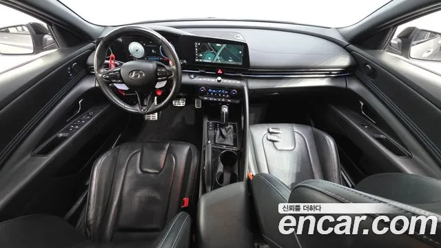 Hyundai Avante CN7 — Фото автомобиля 10