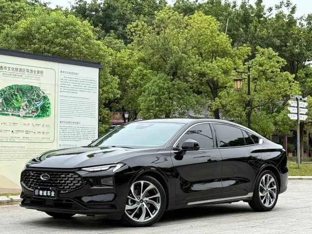 Фотография автомобиля — Ford Mondeo