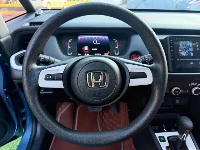 Honda Fit — Фото автомобиля 16
