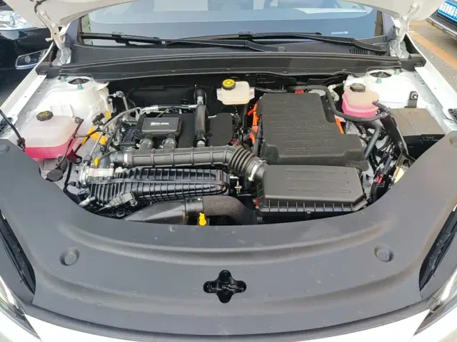 BYD Seal 05 DM-i — Фото автомобиля 19