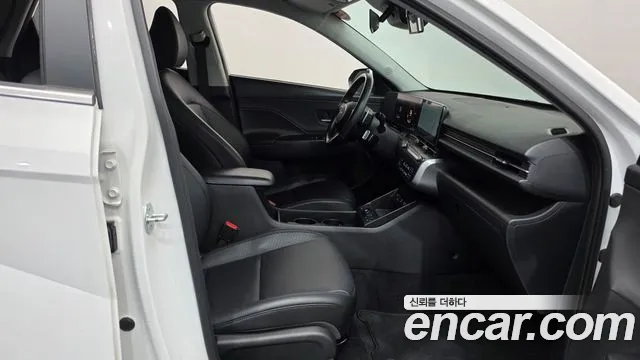 Hyundai Kona — Фото автомобиля 16