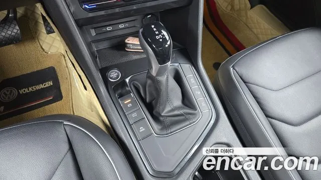 Volkswagen Tiguan Tiguan 2 поколение 2.0 TDI Prestige — Фото автомобиля 9
