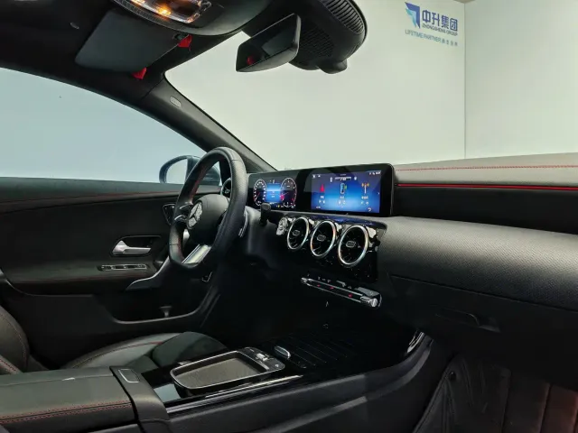 Mercedes-Benz CLA-Class — Фото автомобиля 14