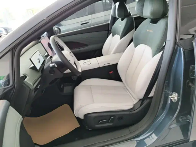 Nissan N7 — Фото автомобиля 14