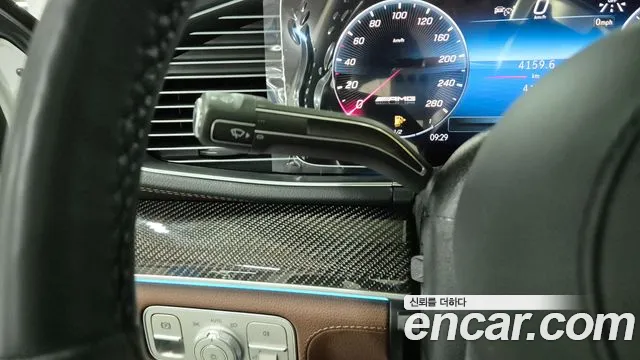 Mercedes-Benz GLE-Class — Фото автомобиля 18