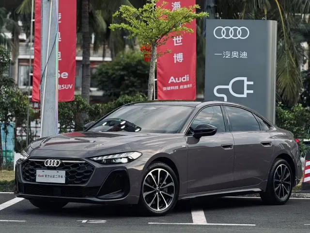 Фотография автомобиля — Audi A5L