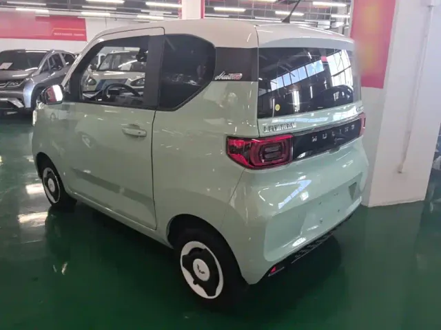 Wuling Hongguang Mini EV — Фото автомобиля 4