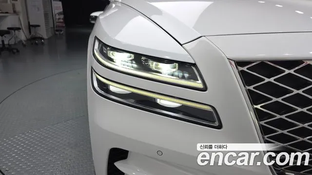 Genesis GV80 2.5T Бензин AWD — Фото автомобиля 21