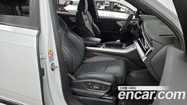 Audi Q7 55 TFSI quattro Premium — Фото автомобиля 11