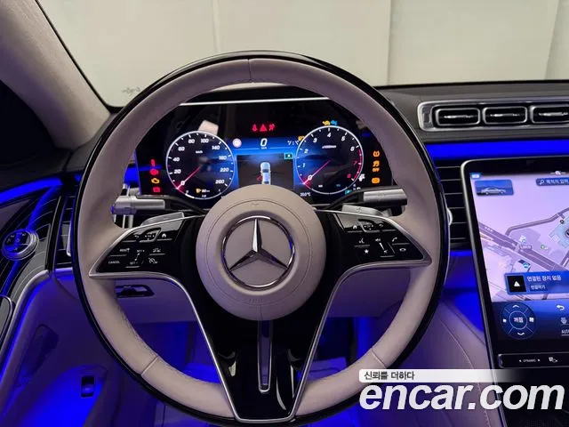 Mercedes-Benz S-Class — Фото автомобиля 11