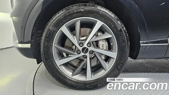 Genesis GV80 2.5T Бензин AWD — Фото автомобиля 5