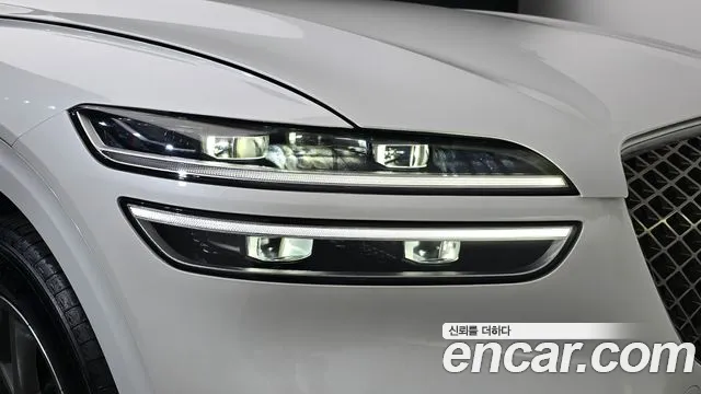 Genesis GV70 — Фото автомобиля 7