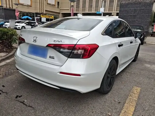Honda Civic — Фото автомобиля 6