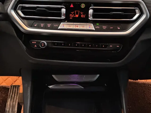 BMW X3 — Фото автомобиля 12