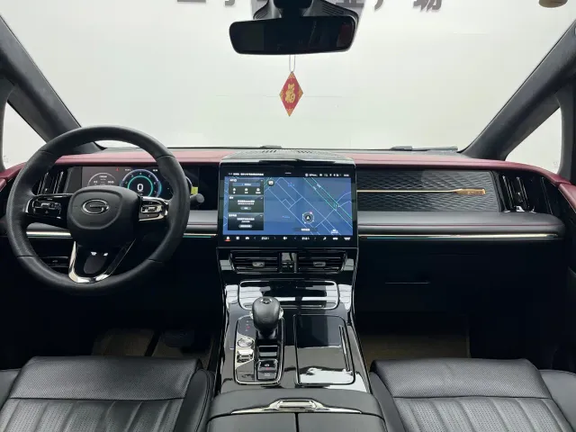 GAC Trumpchi M8 — Фото автомобиля 9