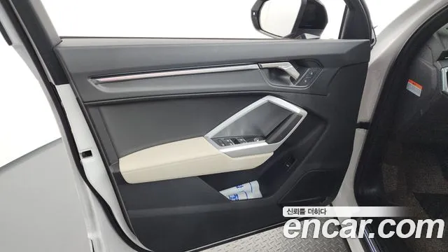 Audi Q3 40 TFSI quattro Premium — Фото автомобиля 22