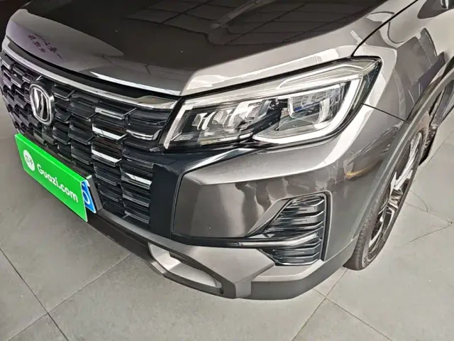 Changan CS75 — Фото автомобиля 23