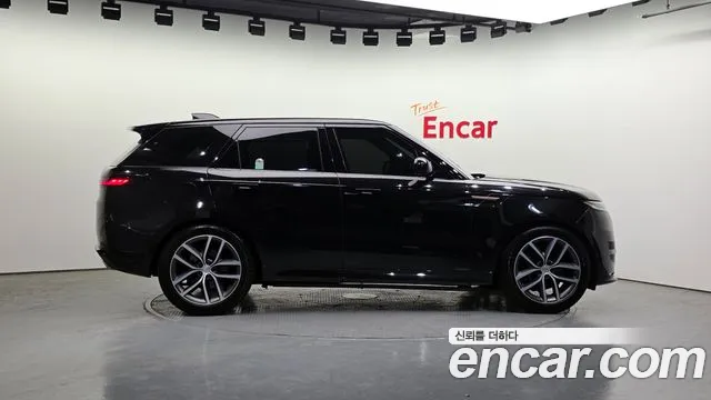 Land Rover Range Rover Sport — Фото автомобиля 6