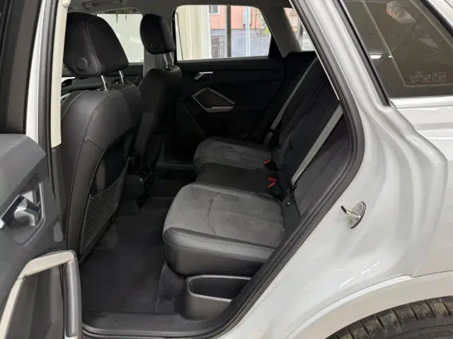 Audi Q3 — Фото автомобиля 18