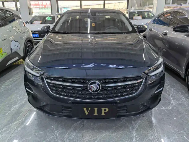 Buick Regal — Фото автомобиля 2