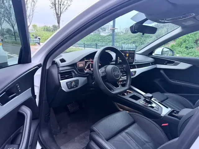 Audi A4L — Фото автомобиля 4