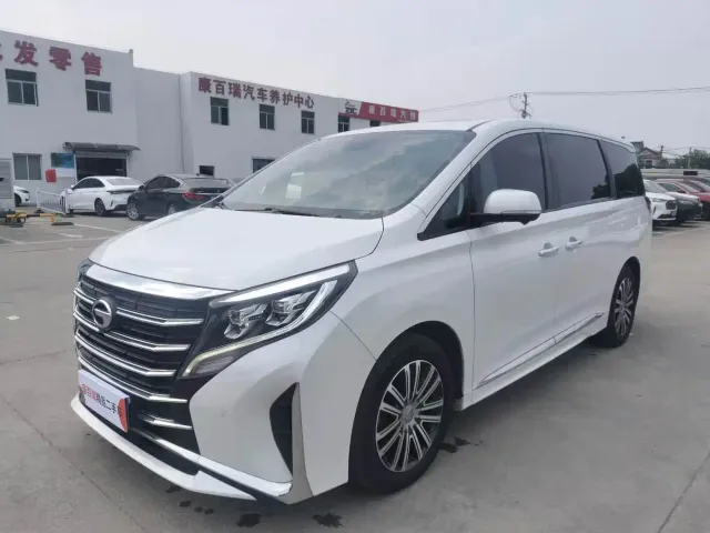 Фотография автомобиля — GAC Trumpchi M8