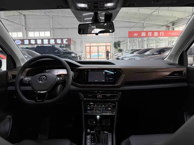 Volkswagen Tharu — Фото автомобиля 14