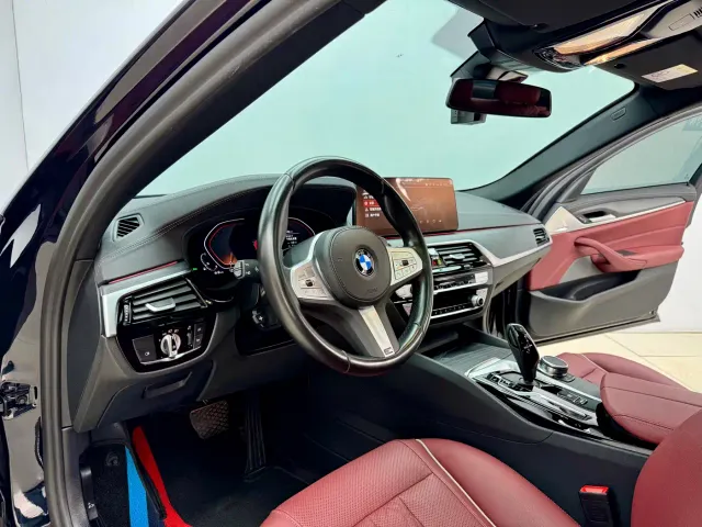 BMW 5 Series — Фото автомобиля 7