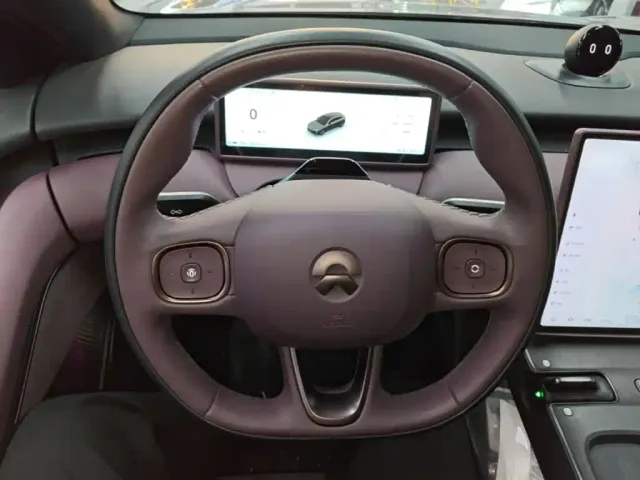 Nio ET5 Touring — Фото автомобиля 10
