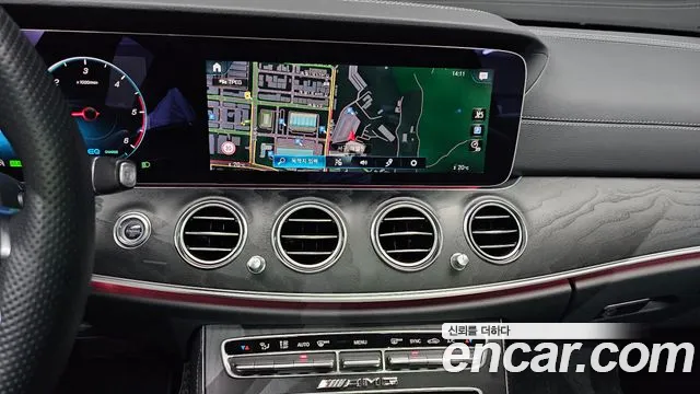 Mercedes-Benz E-Class W213 — Фото автомобиля 21