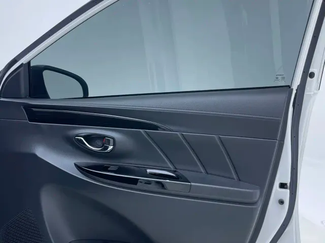 Toyota YARiS L Zhi Xuan — Фото автомобиля 24