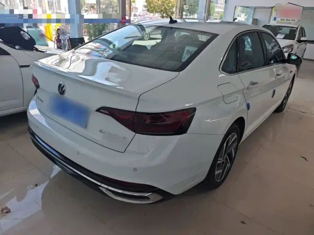 Volkswagen Sagitar — Фото автомобиля 6