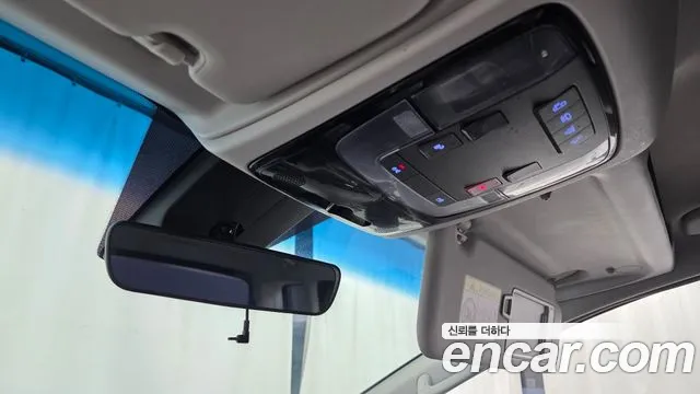 Hyundai Staria — Фото автомобиля 23
