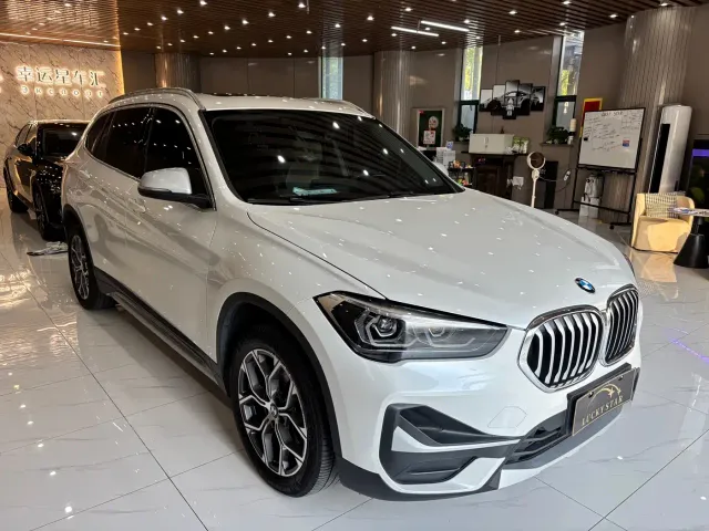 BMW X1 — Фото автомобиля 7