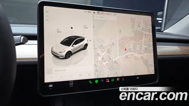 Tesla Model Y — Фото автомобиля 14